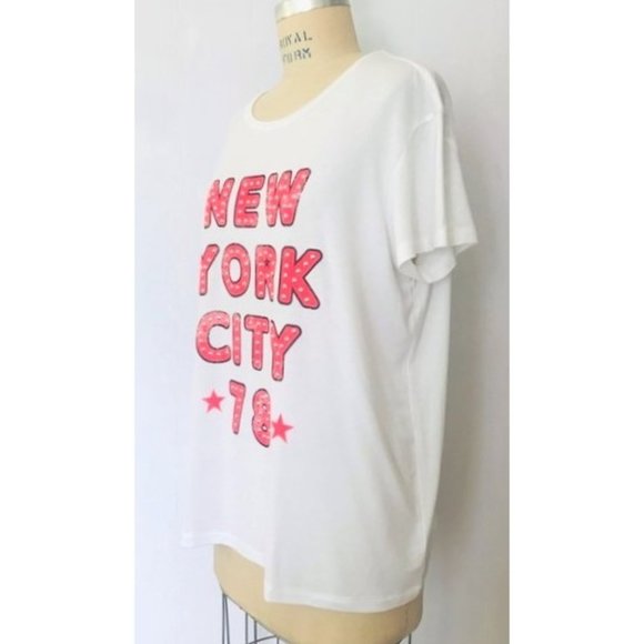EXPRESS WHITE RED NEW YORK CITY 78 STUDDED SCRIPT GRAPHIC MODAL T-SHIRT XL NWT - Picture 3 of 8